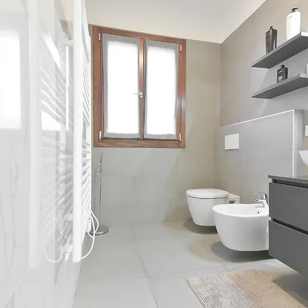 Lejlighed Queen Venice Fly